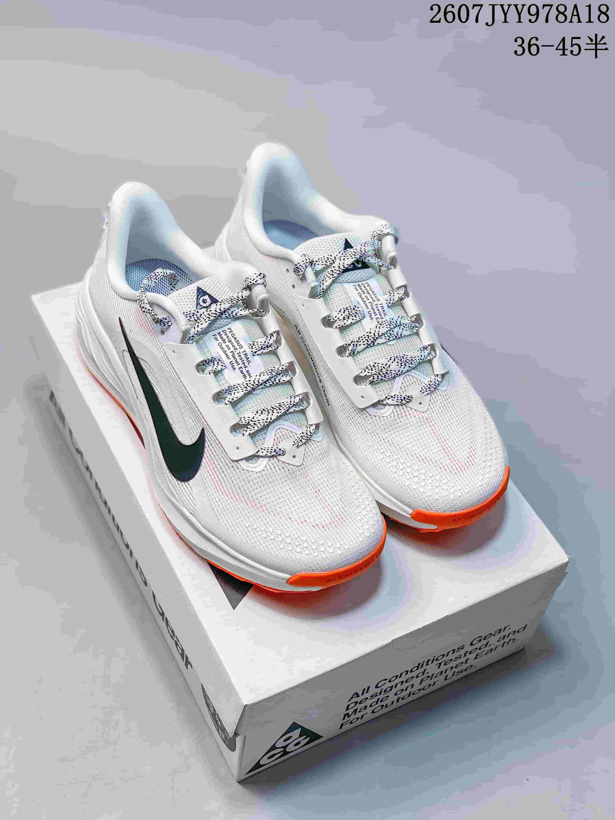 Nike ACG Pegasus Trail Jade Horizon Trail Running Shoes