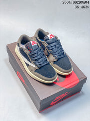 Jordan 1 Low Travis Scott Mocha Sneakers