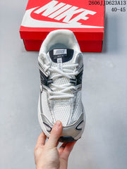 Nike Air Max Moto 2K White Silver Running Sneakers 354491-002