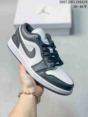Jordan Air Jordan 1 Low Low-Top Sneakers