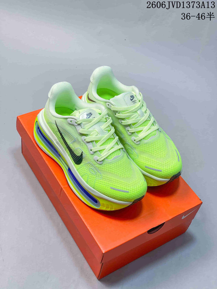 Nike Vomero Premium Running Shoes – Volt Green
