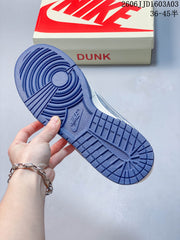 Nike SB Dunk Low Blue Grey Low-Top Sneakers