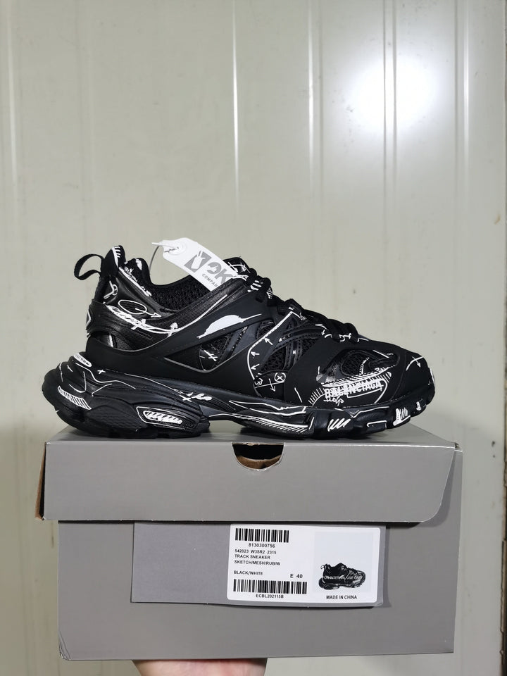 3.0 2315 Track Sneakers Black White