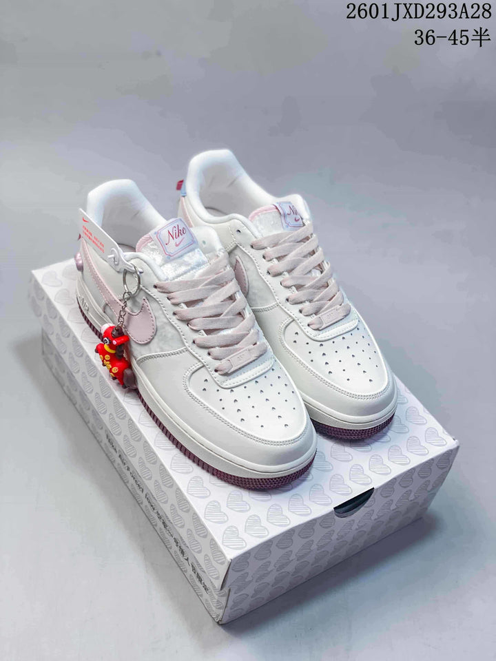 Nike Air Force 1 '07 Low White Pink Sneakers