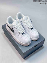 Nike Air Force 1 '07 Low-Top Sneakers, White